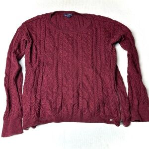 American Eagle Sweater Women's Large Round Neck Cable Knit Red Maroon Zip Accent